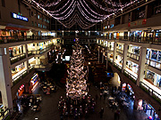 �T�b�|���t�@�N�g���[ �A�g���E��