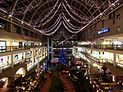 �T�b�|���t�@�N�g���[ �A�g���E��