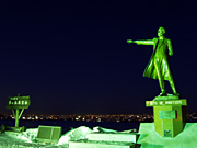 �N���[�N���Ɩ�i