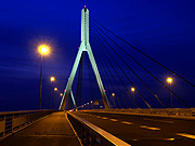 �����勴�̖�i